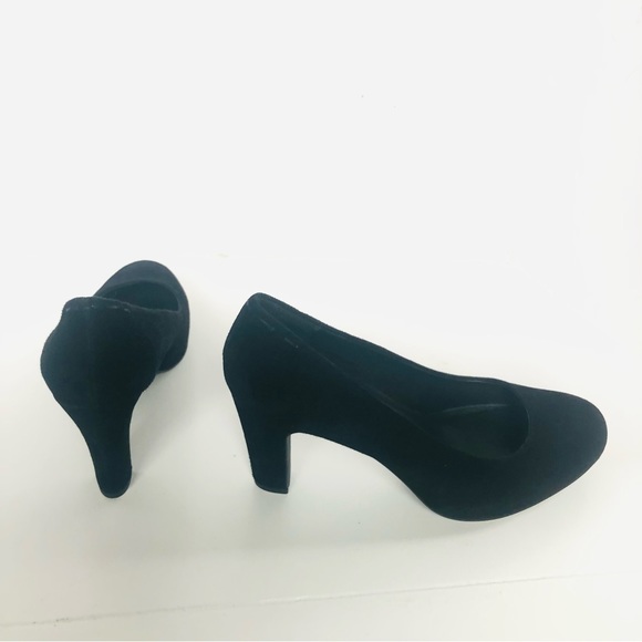 EILEEN FISHER - Suede Block Heel black Pump -like new- - Picture 6 of 12